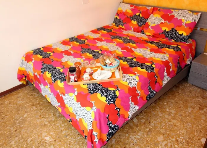 בית הארחה Martina's Places רומא